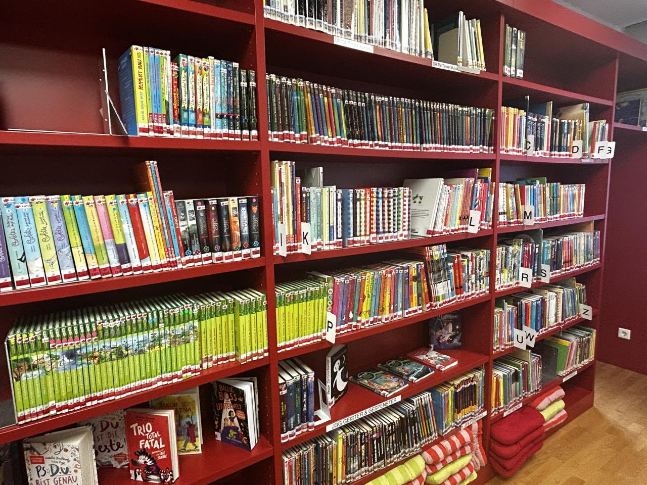 Bibliothek innen